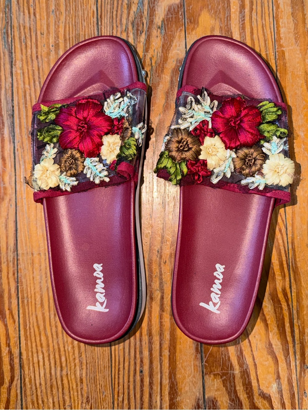 Kamoa Burgundy Floral platform Sandals - US Women's Size 9